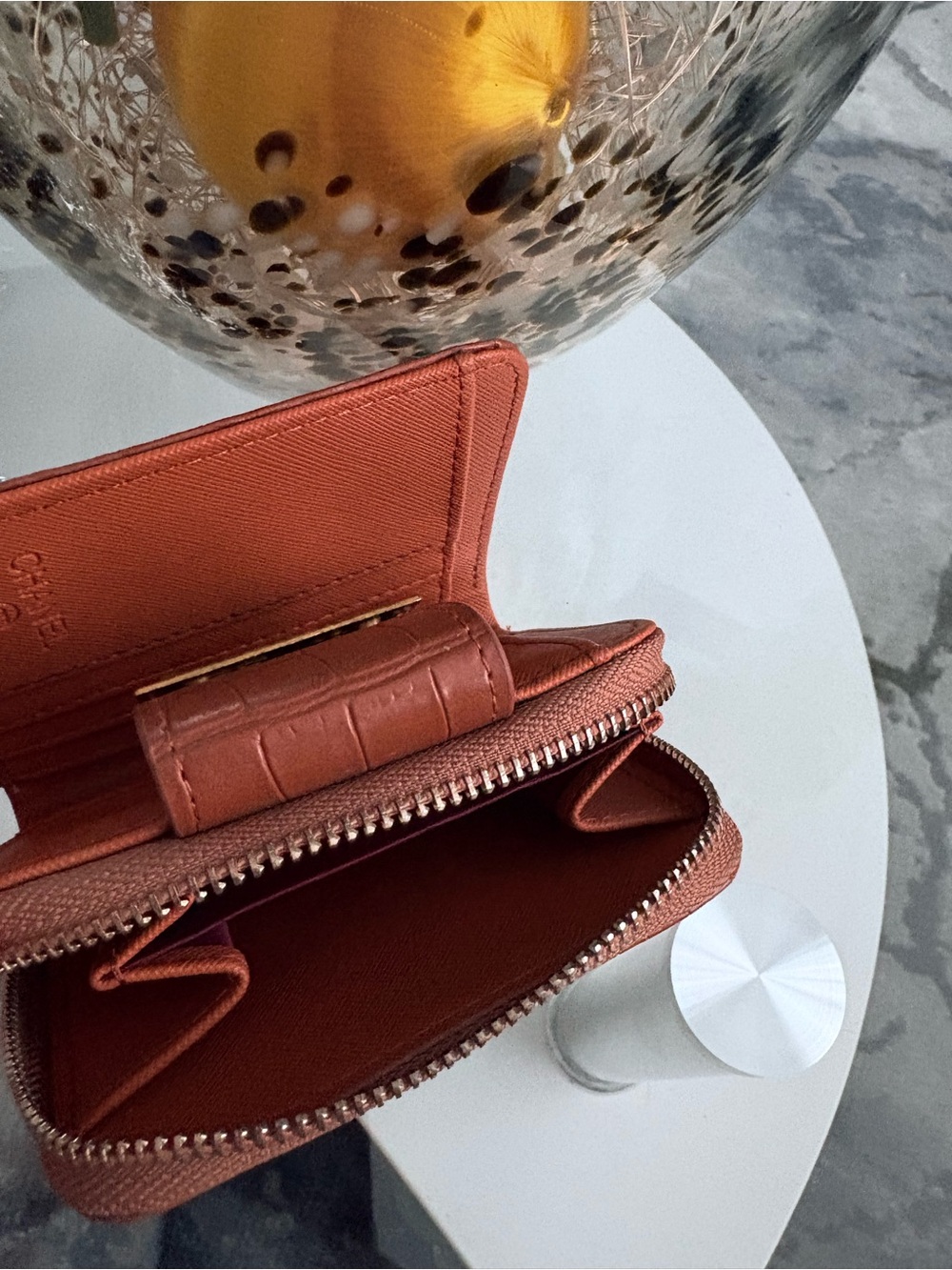 CHANEL Croc-Embossed Leather Wallet in Rust with Gold Hardware - Picture 3 of 5